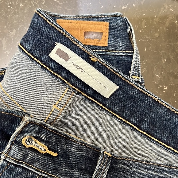 Levis jeans. - Picture 4 of 4